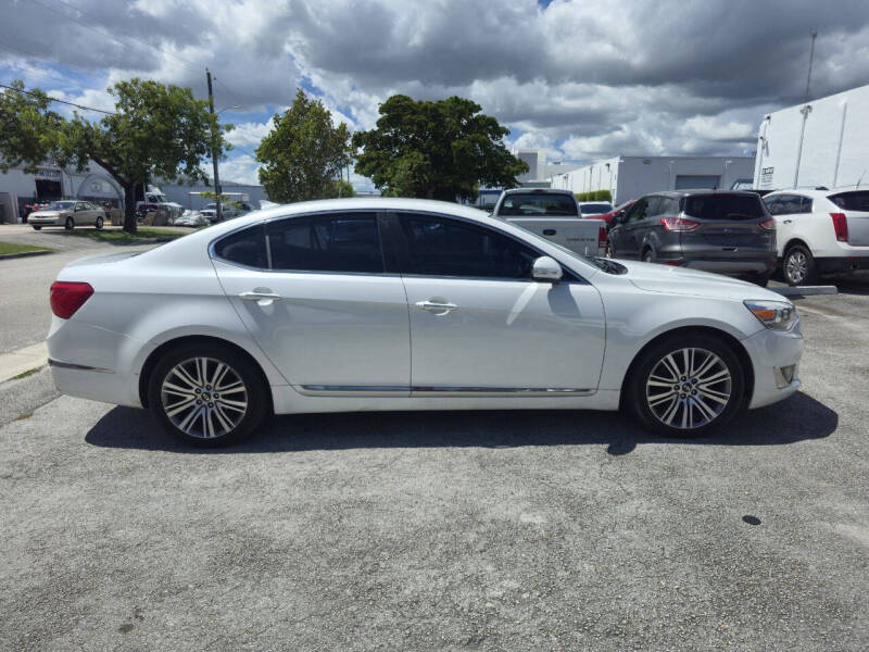 2016 Kia Cadenza Limited