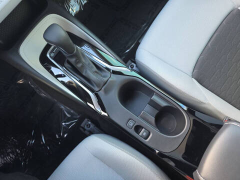 2025 Toyota Corolla Hatchback SE