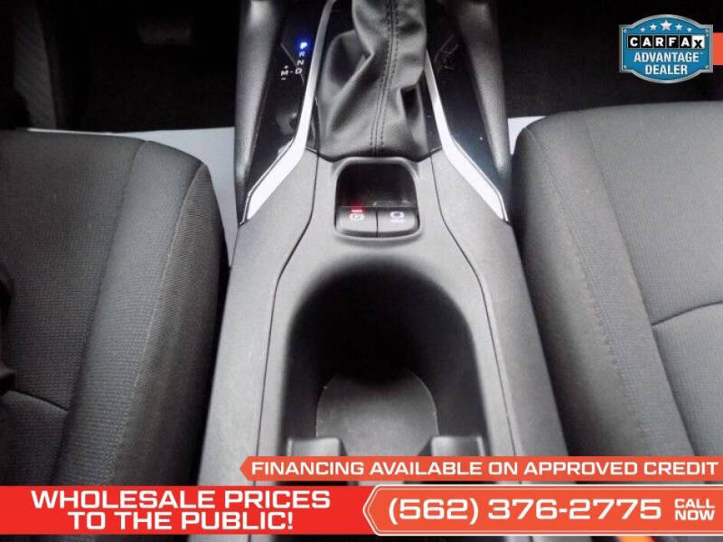 2025 Toyota Corolla Cross LE
