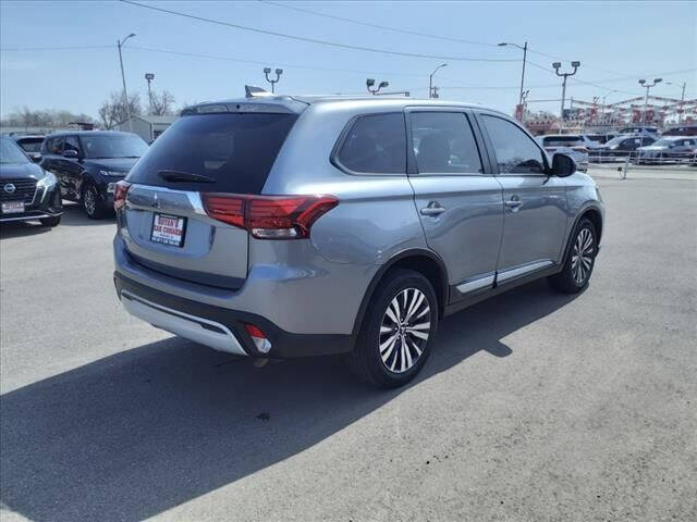 2020 Mitsubishi Outlander ES