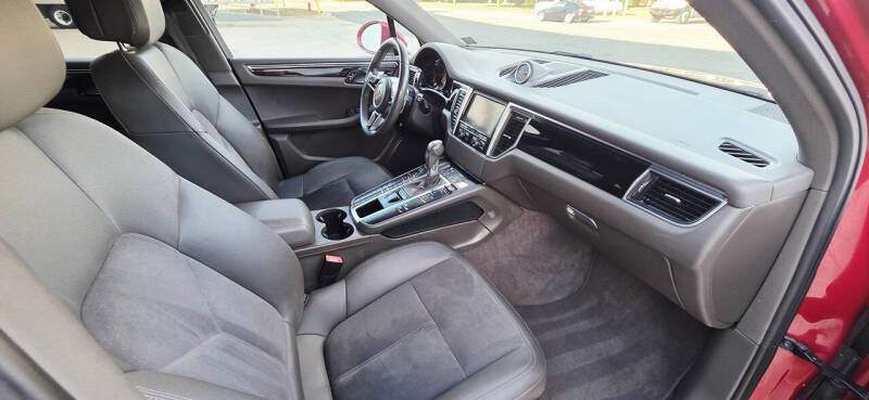 2016 Porsche Macan S