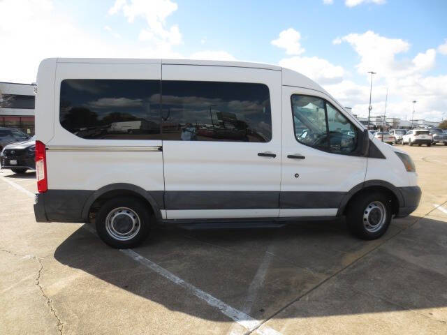 2015 Ford Transit 150 XLT
