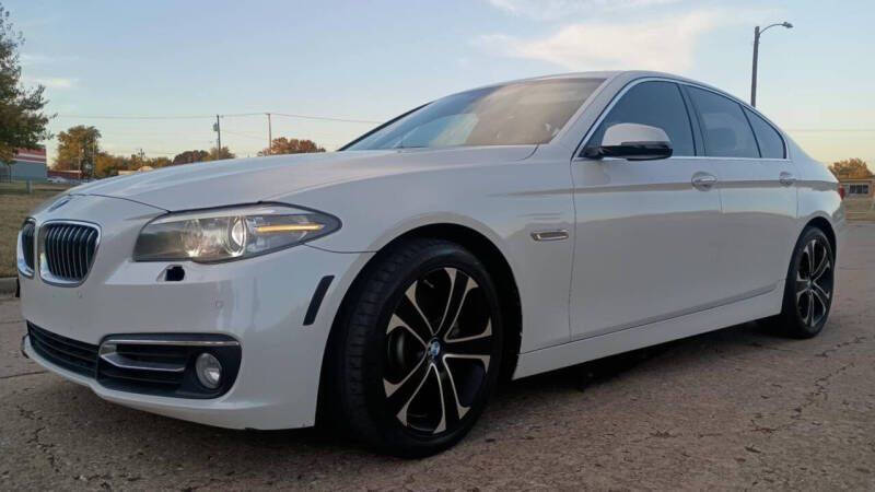 2015 BMW 5 Series 528i