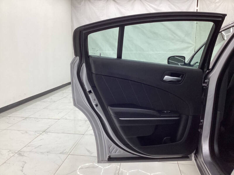 2015 Dodge Charger SXT