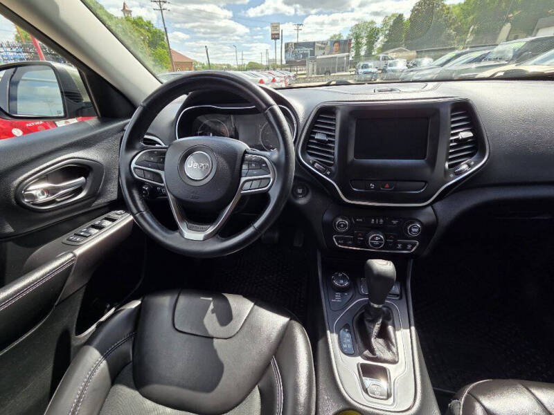 2019 Jeep Cherokee Latitude Plus