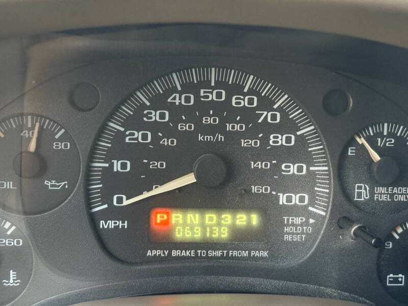 2003 Chevrolet Astro LT