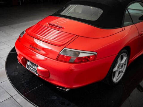 2004 Porsche 911 Carrera 4