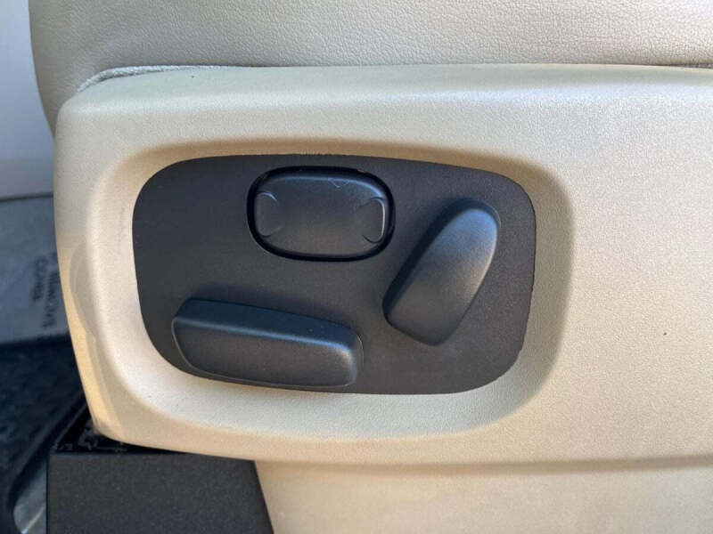 2016 Land Rover LR4 HSE LUX