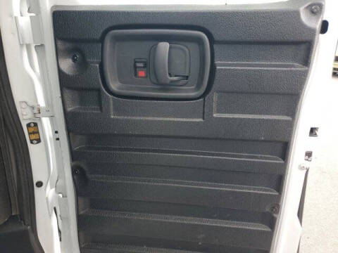 2023 GMC Savana 2500