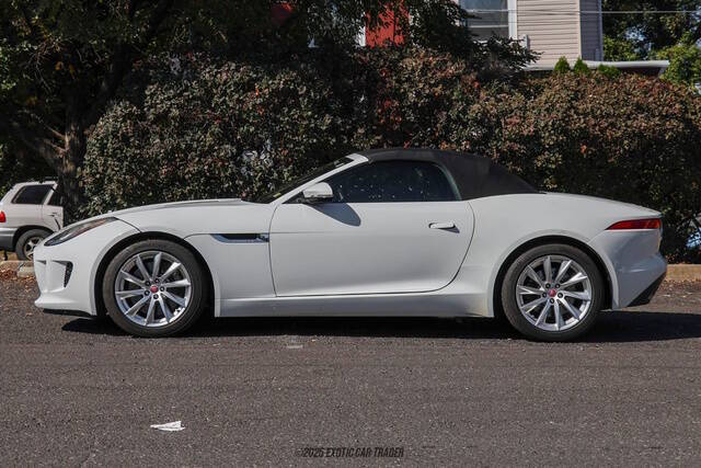 2017 Jaguar F-TYPE Premium