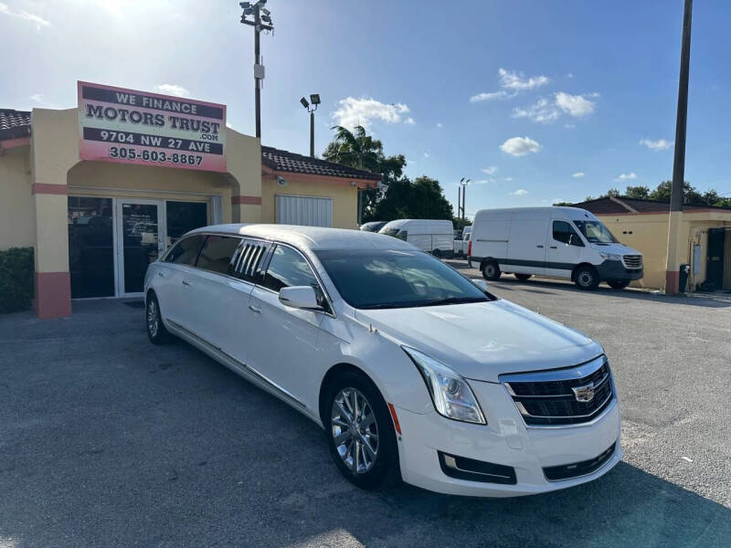 2017 Cadillac XTS Pro Coachbuilder-Limo