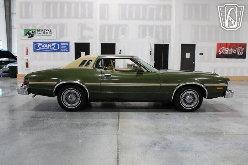 1976 Ford Torino