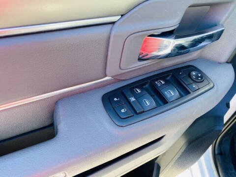 2019 RAM 1500 Classic SLT