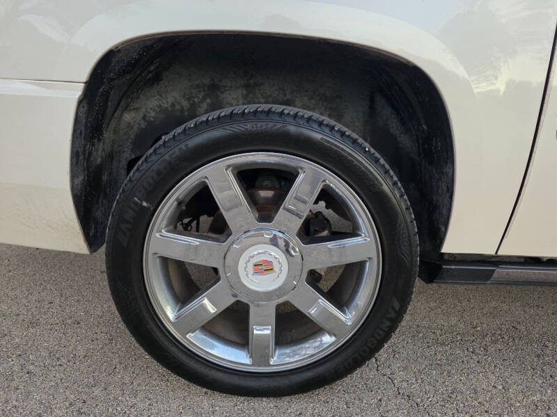 2013 Cadillac Escalade ESV Luxury