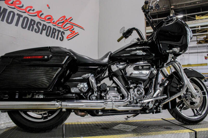 2017 Harley-Davidson Road Glide Special