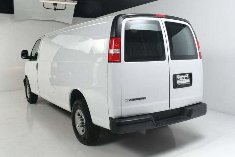 2021 Chevrolet Express 2500