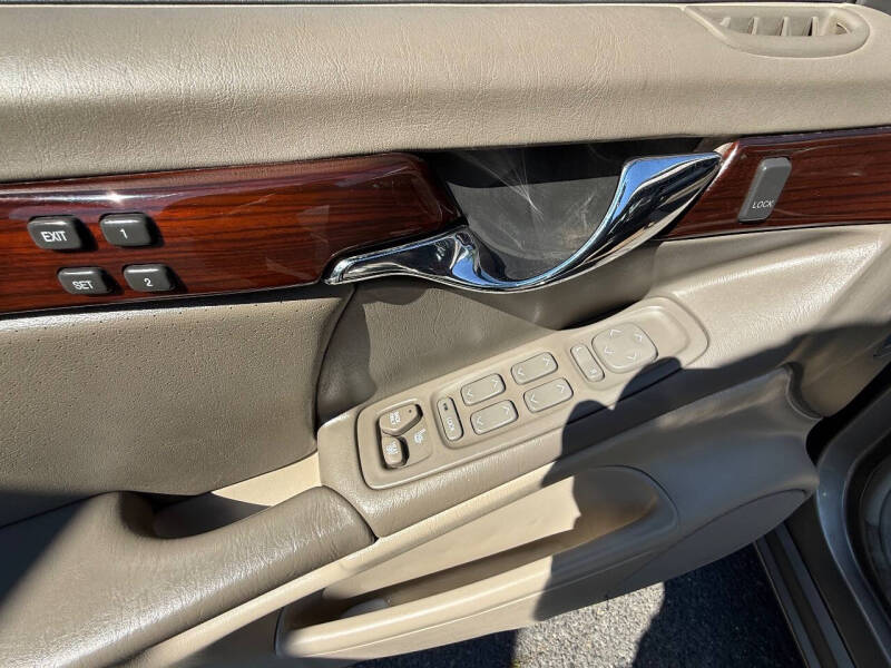 2003 Cadillac DeVille DTS