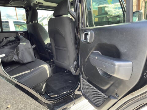 2022 Jeep Gladiator Altitude