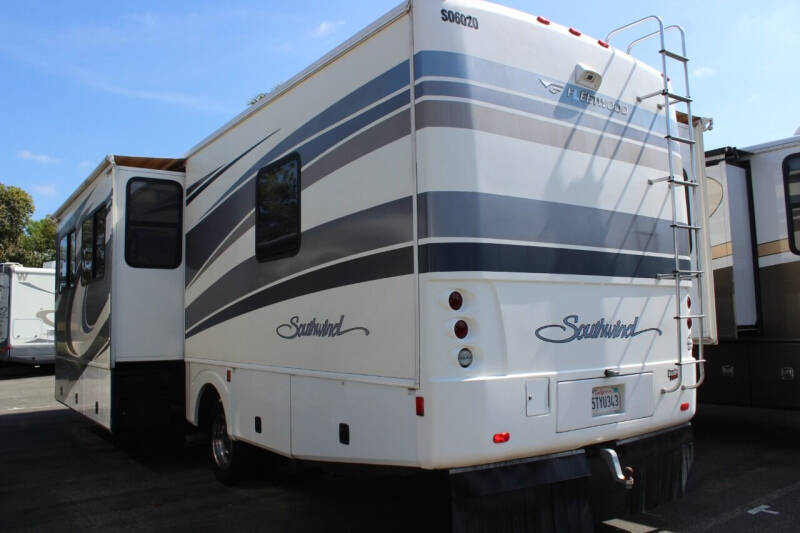 2006 Fleetwood RV Southwind 32VS