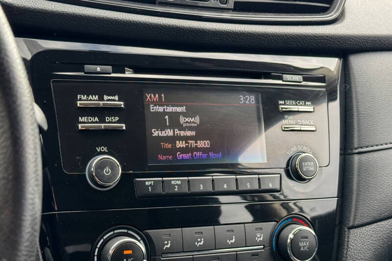 2017 Nissan Rogue S