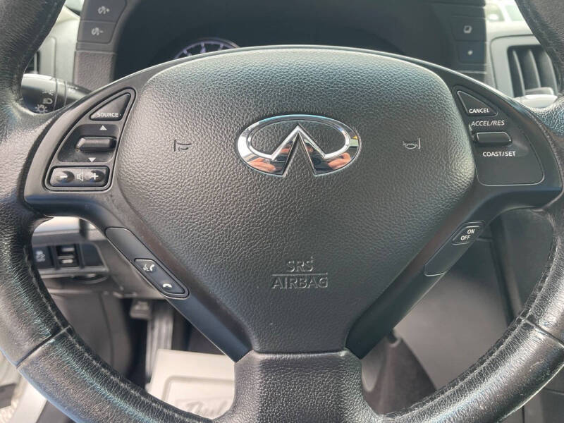 2012 Infiniti G25 Sedan x