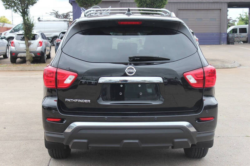 2019 Nissan Pathfinder S
