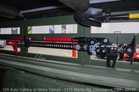 2001 AM General Hummer