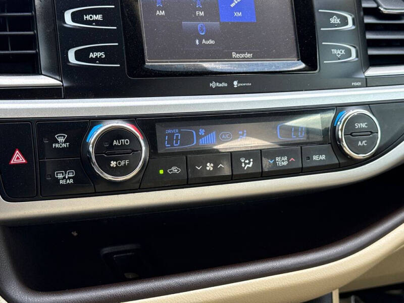2014 Toyota Highlander LE Plus