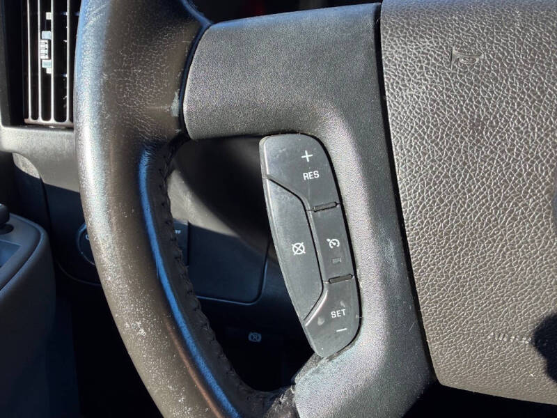 2021 Chevrolet Express 2500