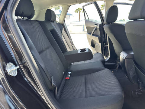 2013 Mazda MAZDA3 i Touring