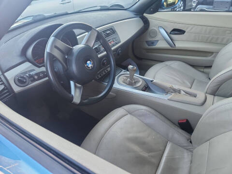 2003 BMW Z4 2.5i