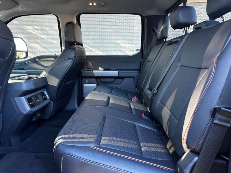 2025 Ford F-350 Super Duty Lariat