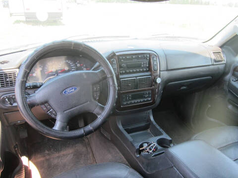 2004 Ford Explorer Limited
