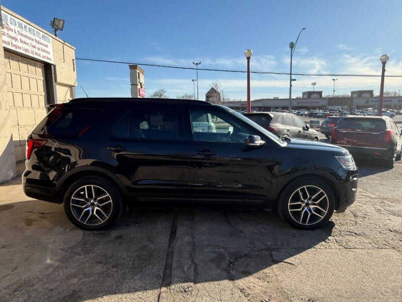 2018 Ford Explorer Sport