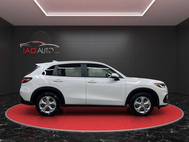 2025 Honda HR-V LX