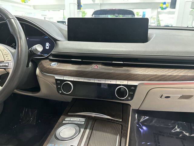 2022 Genesis G80