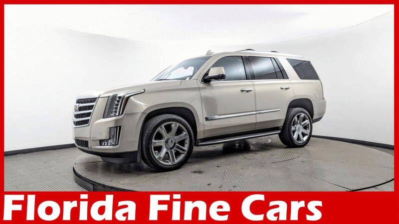 2016 Cadillac Escalade Luxury Collection