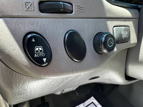 2007 Toyota Sequoia SR5