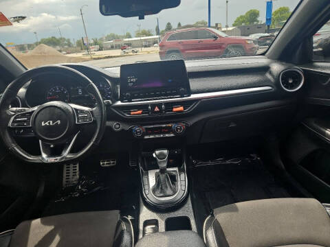 2023 Kia Forte GT-Line