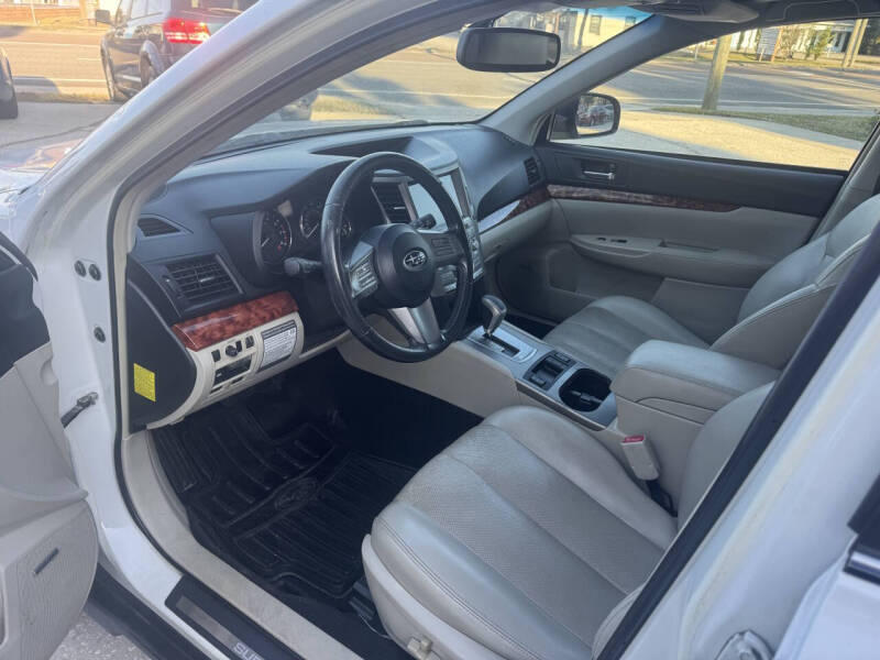 2011 Subaru Outback 2.5i Limited