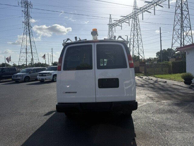 2009 Chevrolet Express 2500