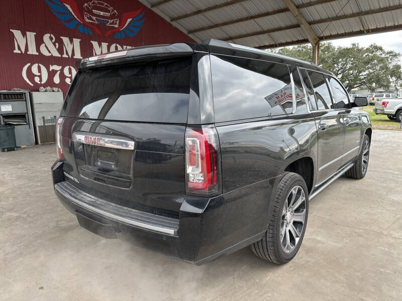 2017 GMC Yukon XL Denali