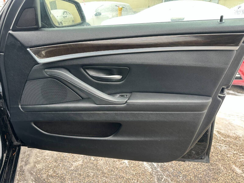 2013 BMW 5 Series 528i xDrive