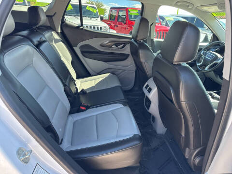 2022 GMC Terrain SLT