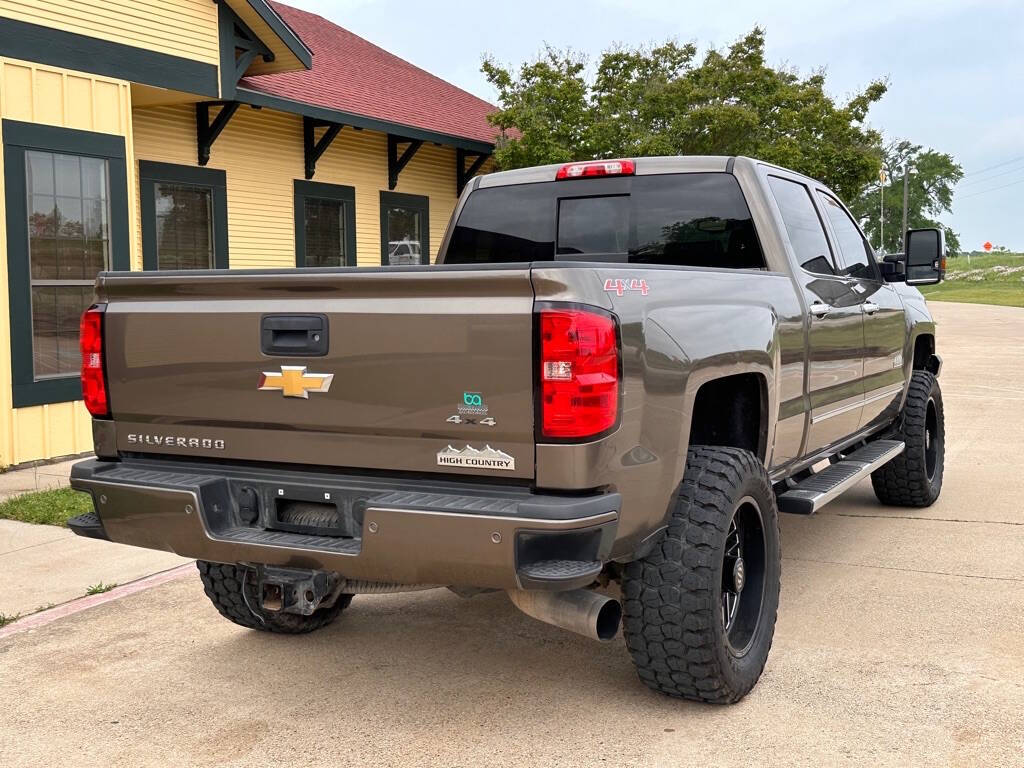 2015 Chevrolet Silverado 2500HD for sale at BANKERS AUTOS in Denton, TX