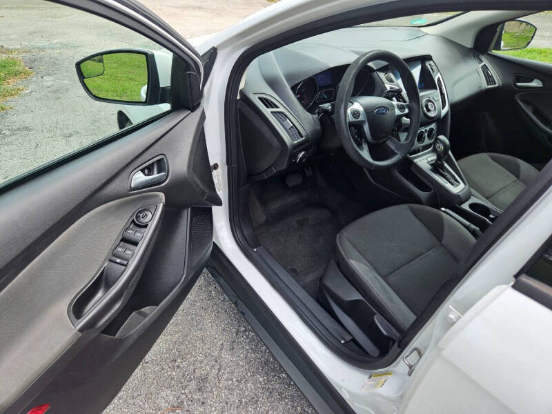 2013 Ford Focus SE