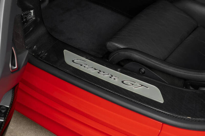 2004 Porsche Carrera GT