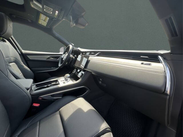 2026 Jaguar F-PACE P250 R-Dynamic S