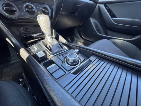 2017 Mazda MAZDA3 Sport