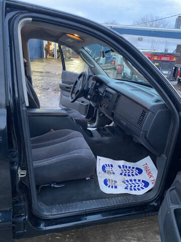 2004 Dodge Dakota SLT